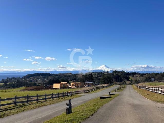 Hermosa cerca del lago y a minutos de Frutillar | 0 dormitorios por 2900.00 en Frutillar