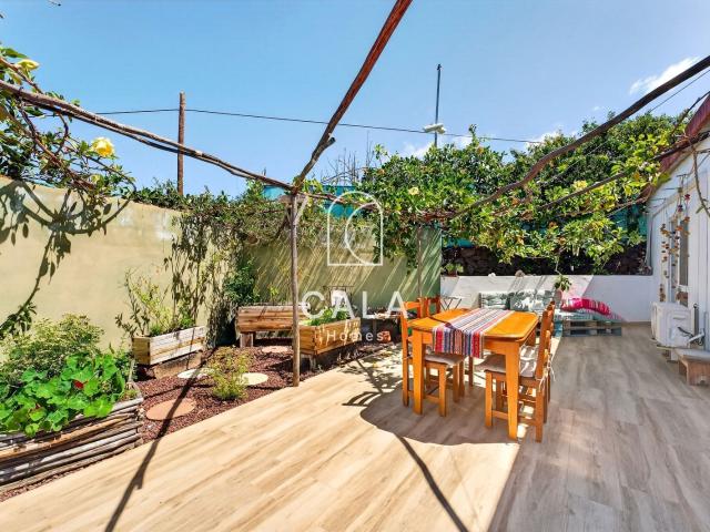 Hermosa Finca con vistas panorámicas al mar 177m² Guía de Isora