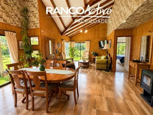 Hermosa Parcela y Casa 3D2B sector Cayumapu, Valdivia | 3 dormitorios por 215000. 00 en Valdivia