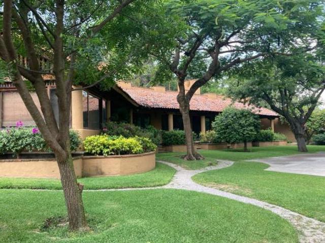 Casa en venta en Parres, Jiutepec