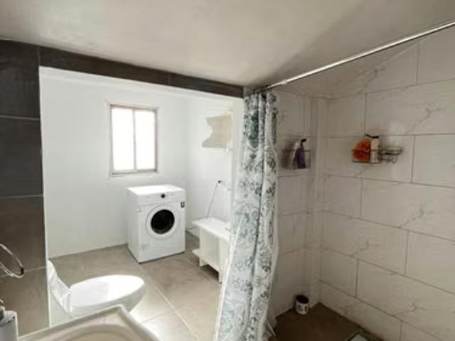Hermosa propiedad de 5d/2b/2e en villa el alba | 5 dormitorios por 150000. 00 en Puente Alto