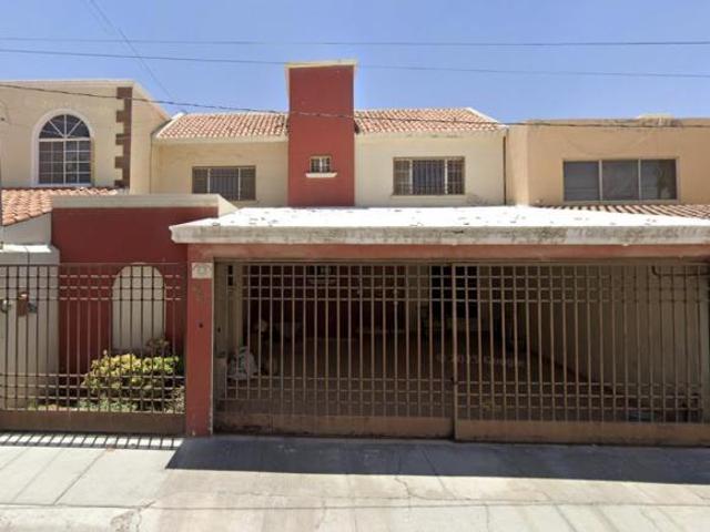 HERMOSA PROPIEDAD DISEÑADA PARA VIVIR EN FAMILIA EN UNA EXCELENTE ZONA