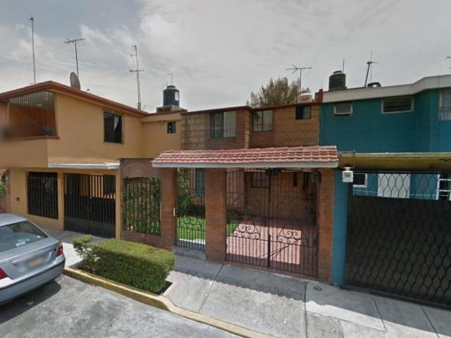 Hermosa Propiedad en una de las mejores Zonas en Ctm Coapa Coyoacan Cdmx!