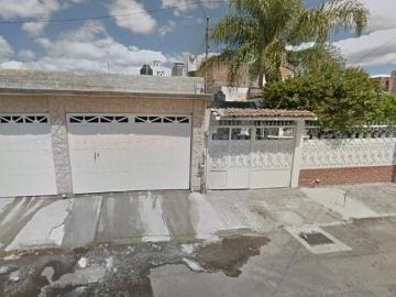 HERMOSA CASA EN VENTA EN CELAYA GUANAJUATO!