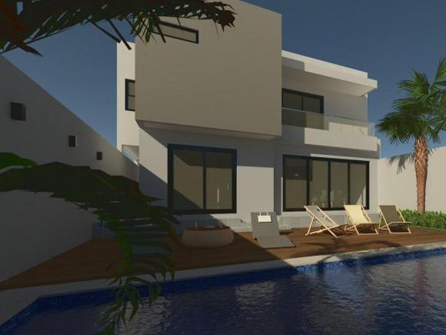 Hermosa Residencia Con Alberca en Lomas de Rosales