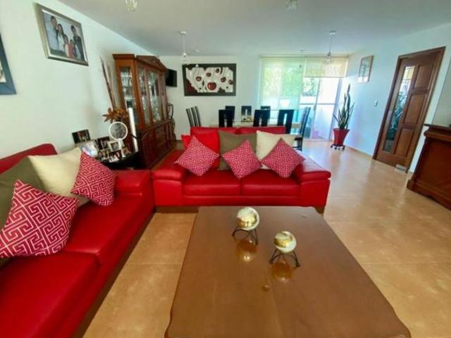 Hermosa residencia en Balcones de San Mateo