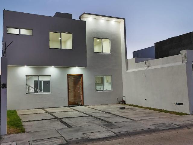 ?Hermosa Residencia En Venta