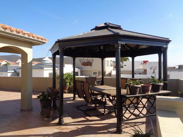 Hermosa residencia en venta centricamente ubicada en Ensenada!
