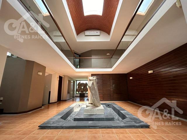 Hermosa Residencia en Venta en Fraccionamiento Club de Golf