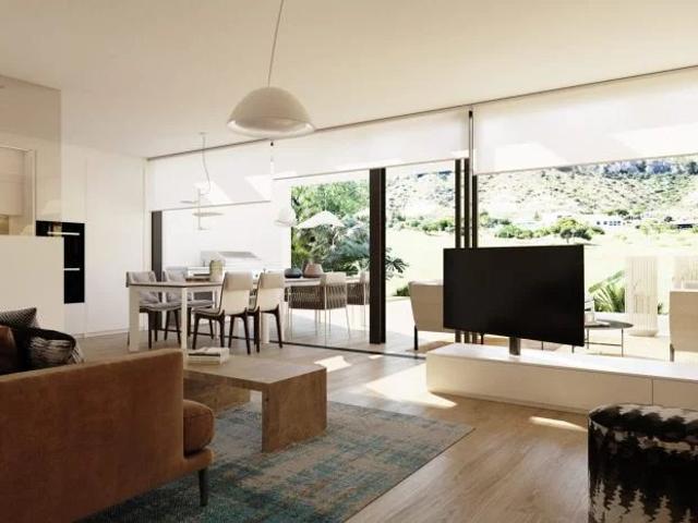 Hermosa villa nueva