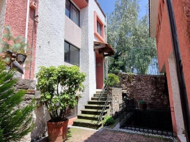 Hermosa y amplia Casa en Venta en La Noria, Xochimilco, Ciudad de México