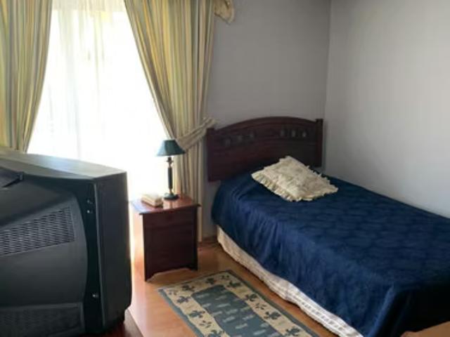 Hermosa y Acogedora Lomas de lo Aguirre 63209 | 5 dormitorios por 17000.00 en Santiago