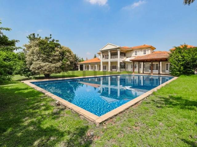 Hermosa Y Lujosa Casa En Arriendo En Chicureo