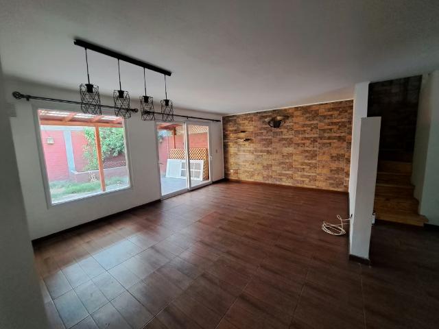 Hermosa y segura casa en condominio Pudahuel | 4 dormitorios por 4850.00 en Pudahuel
