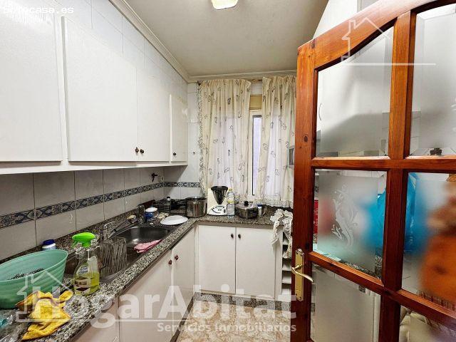 ¡HERMOSAS VISTAS! CASA AMPLIA CON GARAJE, DOS TERRAZAS Y TRASTERO