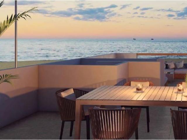 Hermosas casas de playa en estreno con piscina