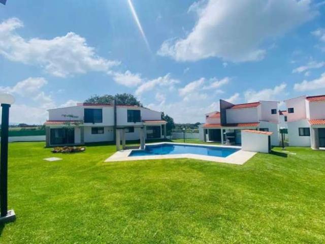 hermosas casas en fraccionamiento