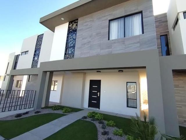HERMOSAS CASAS NUEVAS EN VENTA EN ZONA DE PRIVADAS CAMPESTRE 4