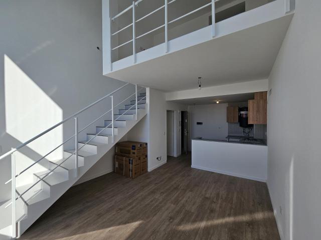 Hermosisimo Duplex VENTA Villa Luro