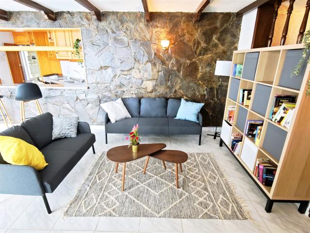 Hermoso apartamento en primera línea de mar en venta – Tosca. 103m² Longuera