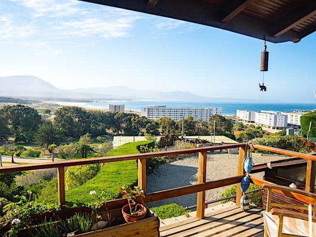 HERMOSO COMPLEJO TURISTICO EN 1.000 M2, IDEAL PARA INVERSION