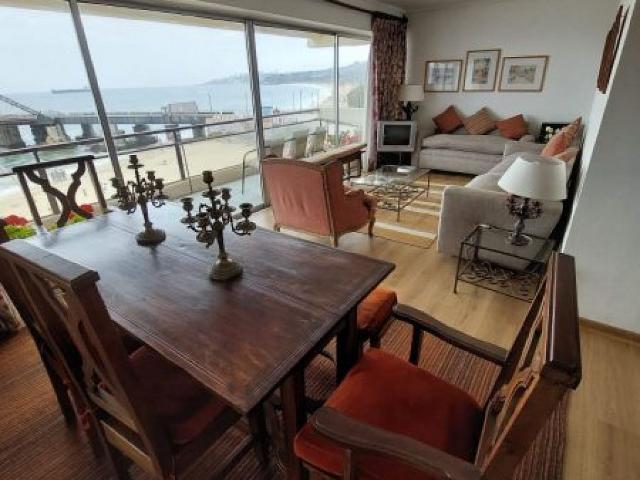 Hermoso Departamento con Vista Panorámica al Mar