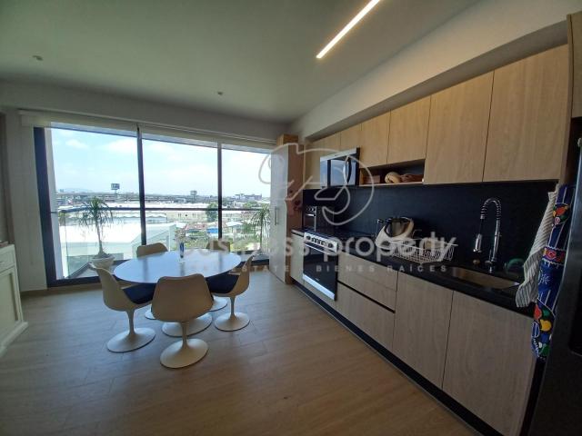 Hermoso Departamento en Lomas Verdes con terraza