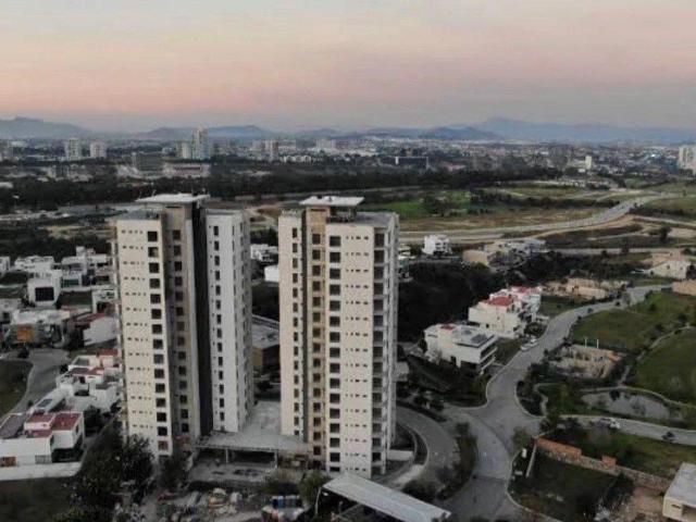 HERMOSO DEPARTAMENTO EN RENTA EN LA ZONA DIAMANTE