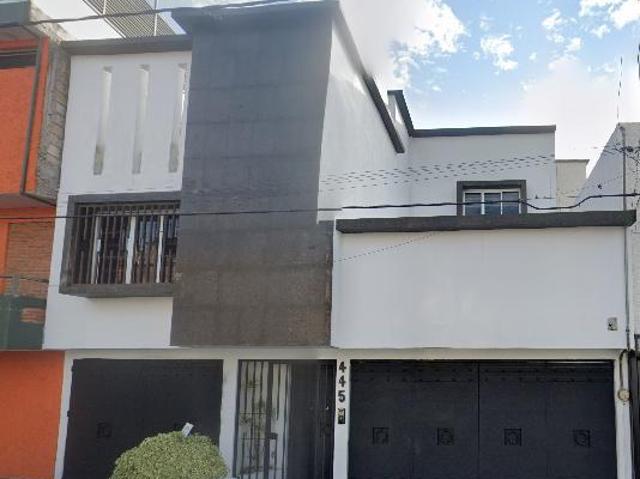 ¡HERMOSO INMUEBLE EN REMATE BANCARIO!