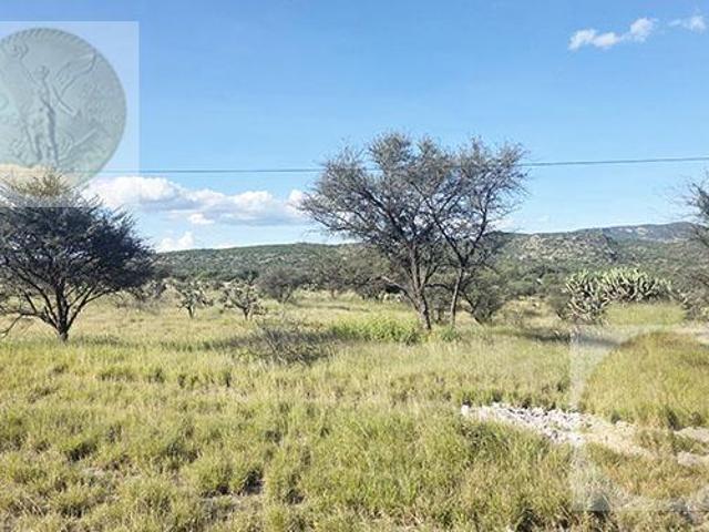 Hermoso terreno campestre