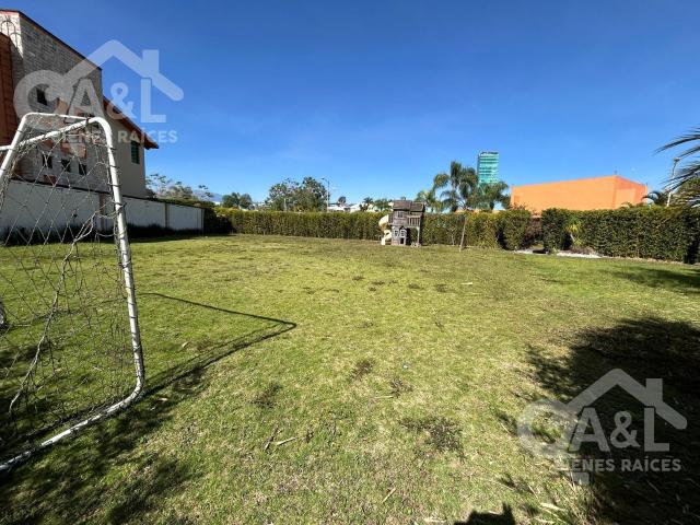 Hermoso Terreno en Venta en Residencial el Lago
