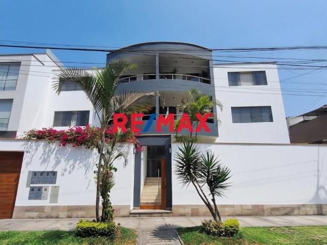 Hermoso Y Amplio Departamento Casuarinas Santiago De Surco