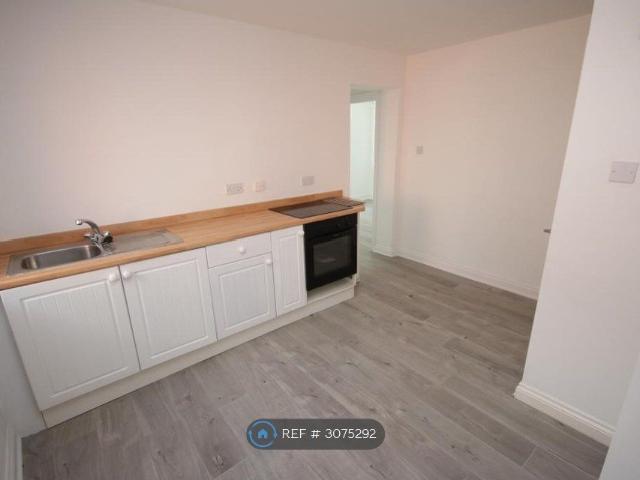 Heron Court Road, Bournemouth BH3, 1 bed flat to rent, £900 pcm | PrimeLocation