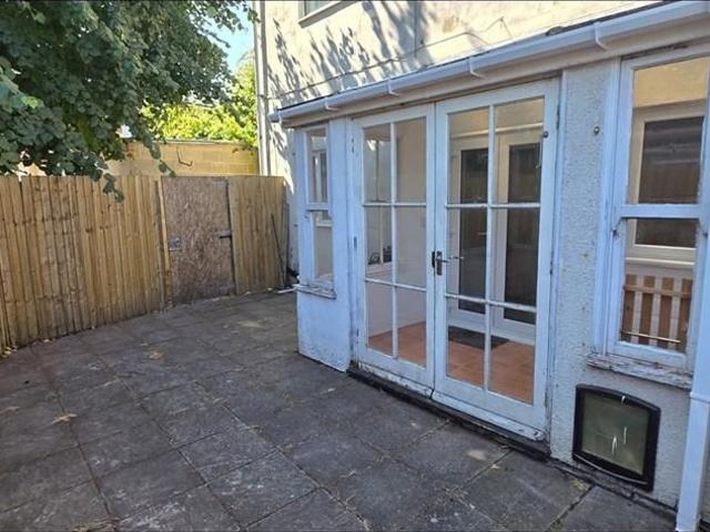 Heron Court Road, Bournemouth, BH3 2 bed flat to rent £1,300 pcm £300 pw