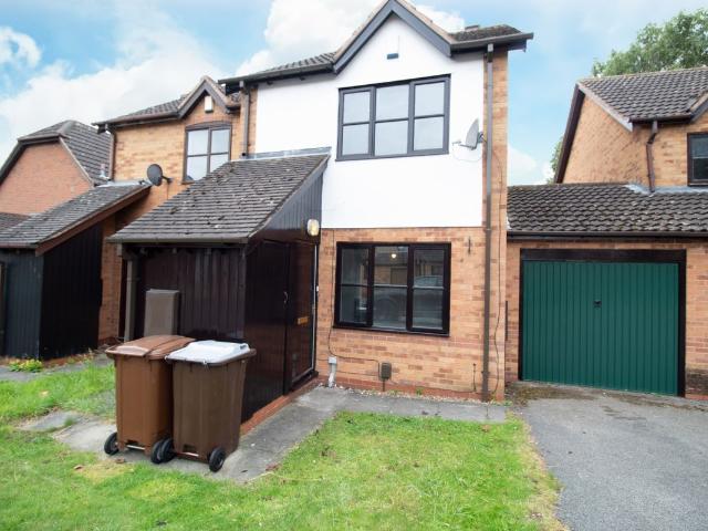 Heron Drive, Lenton, Nottingham NG7, 2 bed terraced house to rent, £1,100 pcm | PrimeLocation