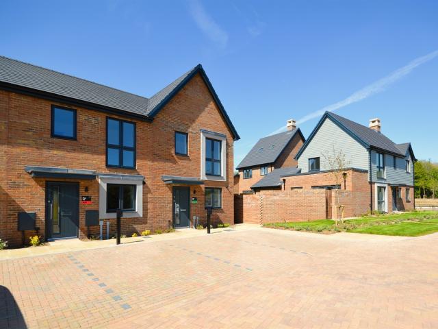 Heron Lane, Hambrook, Chichester, PO18
