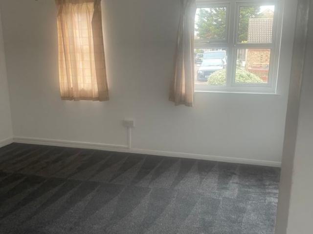 Herongate, Shoeburyness SS3, Studio to rent, £785 pcm | PrimeLocation