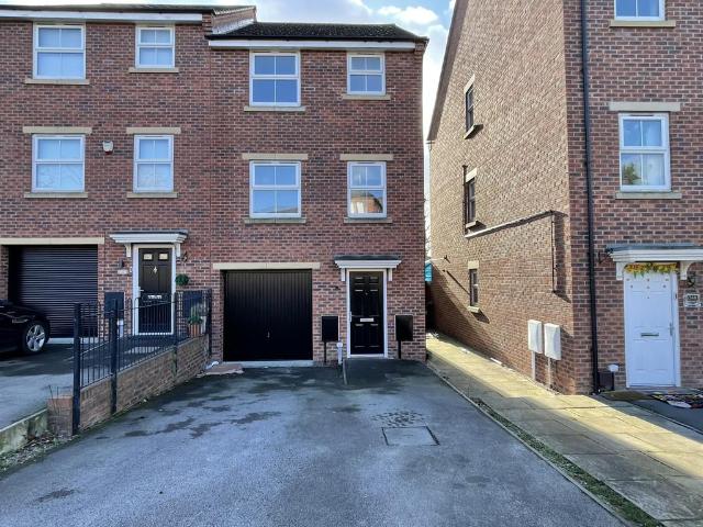 Herongate Road, Leicester 4 bed semi detached house to rent £1,475 pcm £340 pw