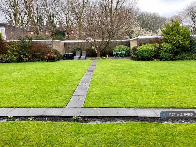 Herons Lea, London, N6 2 bed flat to rent £2,300 pcm £531 pw