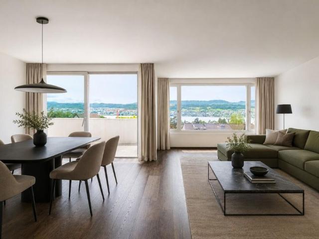 Herrliberg: exklusives Einfamilienhaus mit Seesicht, Garten und Pool