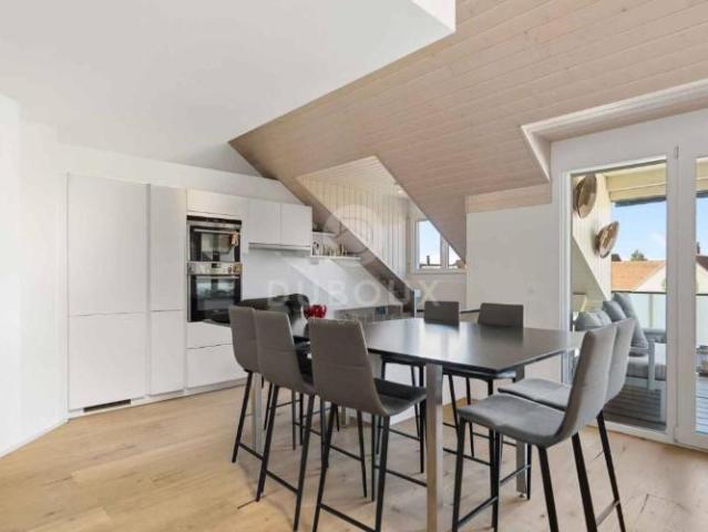 Wunderschöne 5.5 zimmer duplexwohnung im herzen von gland
