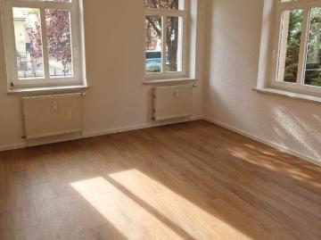 Herrliche Wohnung im Herzen von Striesen!