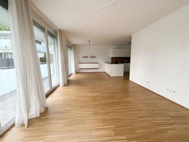 Herrliche Terrassen Wohnung über der Stadt