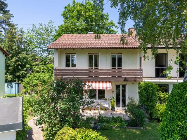 herrliches Haus in Bestlage Ottobrunn inklusive Garten