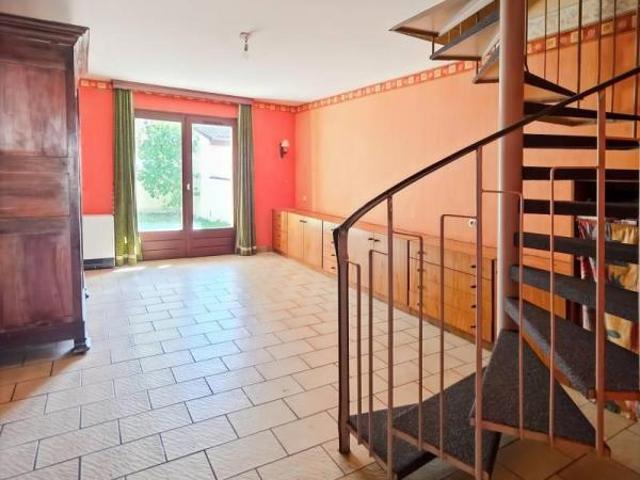 Herrlisheim: Maison mitoyenne sur 2.06 ares de terrain
