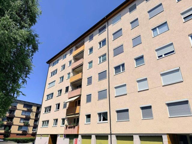 Herrnau Gemütliche 3 Zimmer Wohnung mit Loggia