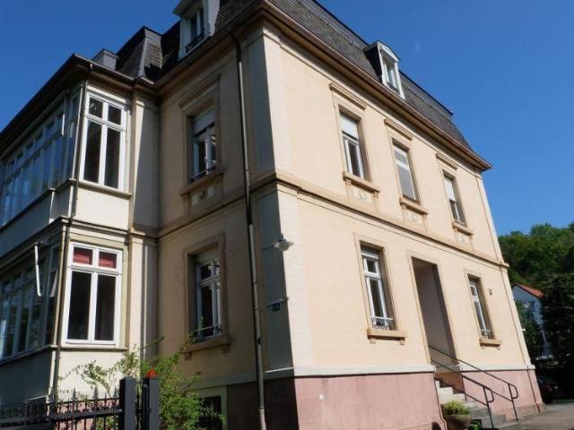 Herrschaftliche 4 bis 5 Zimmer Villenwohnung nahe dem Festspielhaus