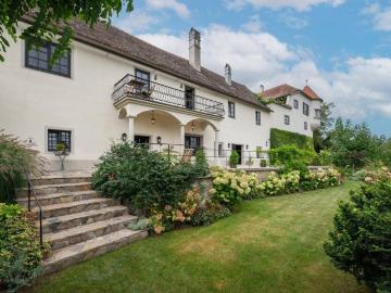 House for sale in 3491