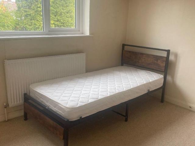 Herschel Cres, Oxford, OX4 1 bed in a house share to rent £700 pcm £162 pw