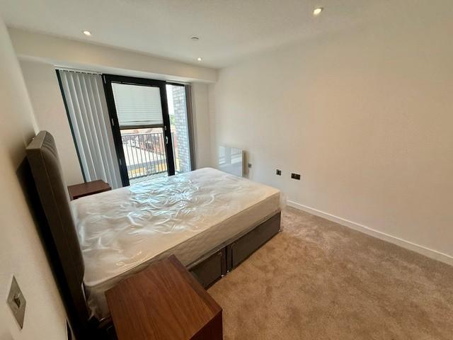 Herschel Street, SLOUGH 2 bed apartment to rent £1,865 pcm £430 pw